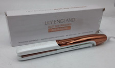 LILY ENGLAND Hair Straightener