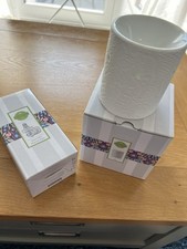 Scentsy Lace Ceramic Warmer