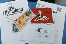 Banksy signed tenner &