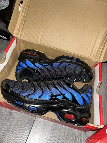 Black hyper blue - black, air