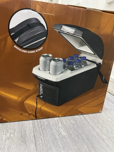Halfords electric coolbox - 8l,