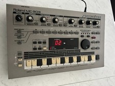 Roland MC303