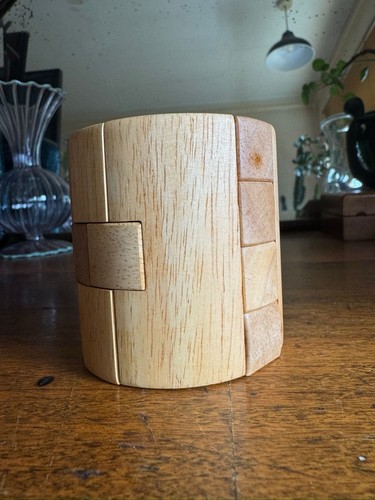 Wooden cylinder puzzle - wooden,