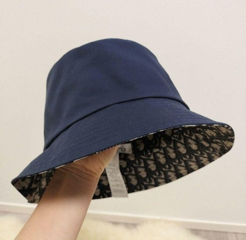 Good condition dior teddy - good, teddy-d