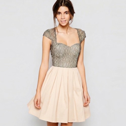 Nwt chi london - nwt,