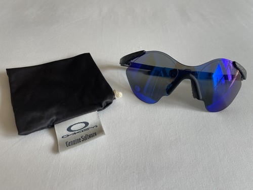 Oakley sub zero planet - planet, x