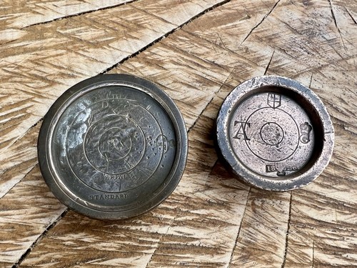 Two antique bronze trade - two,