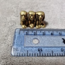 Sculpture three wise monkeys