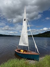classic wooden 1970s bell GP14 sailing dinghy - no offers please!