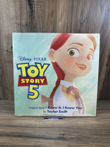 Taylor swift toy story i - swift, 5