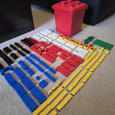 LEGO Basic 1613-1 & Red Bucket | 1987 Vintage set with 354 parts & 2 minifigures