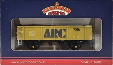 Bachmann 37-552A 46 Ton PNA Box Mineral Wagon TRL 5321 in Tiger ARC Livery