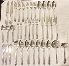 Vtg 1951 Oneida Distinction