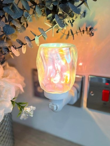Scentsy bubbled iridescent - scentsy,