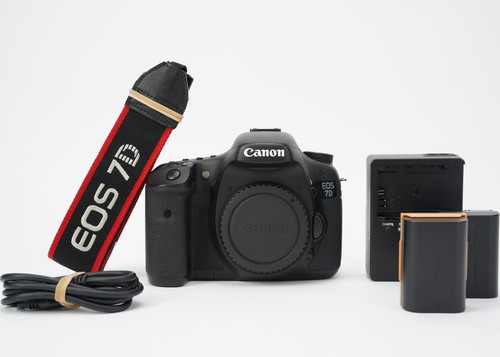 Canon eos dslr camera body - canon, 7d