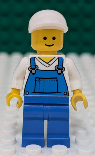 Lego minifigure town - lego,
