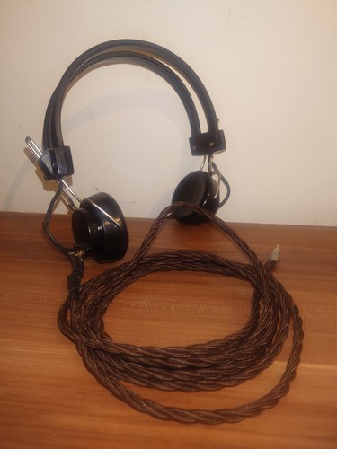 Vintage dlr headphones - dlr,