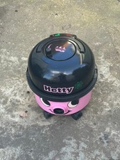 Hetty Henry Hoover HET200A