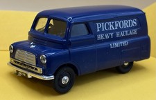 Corgi Classics 1:43 Bedford CA Van - Pickfords Heavy Haulage D981/1