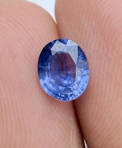 Natural blue sapphire - natural,