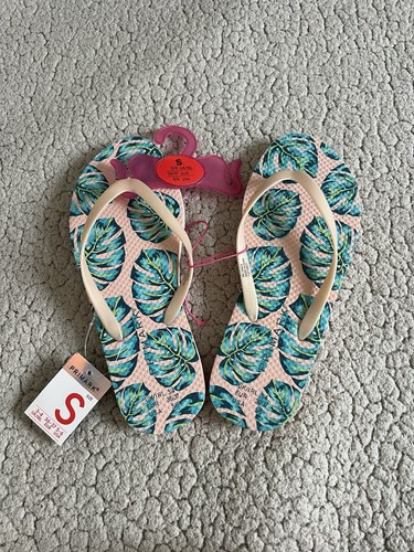 Palm tree flip flops - tree,