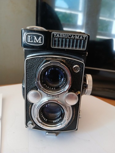 Yashica mat medium format - yashica,