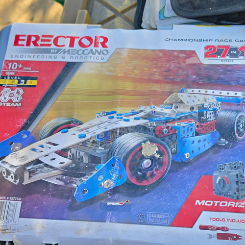 Erector meccano motorized - by,