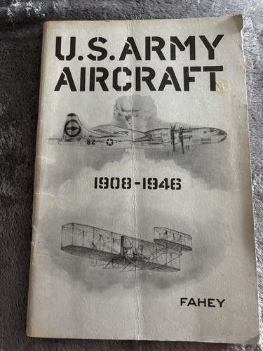Vintage book army - vintage,