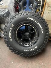 LandRover Defender Beadlock Imitation Piped Wheel And 315/75 R16 Tyre