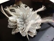 Flower Feather Bead Corsage