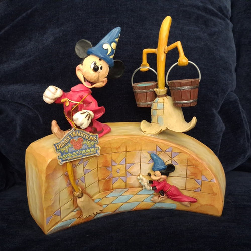 Disney traditions mickey mouse - mickey,