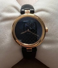 Gucci Ladies Watch YA141401