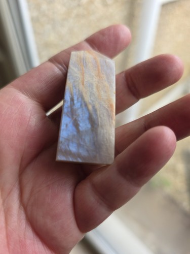 Blue flash moonstone small - blue,