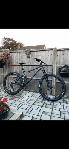 Giant stance gunmetal colour - stance,,