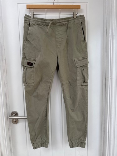 Zara men cargo green trousers