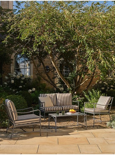 Grey and white stripe cotswold - white,