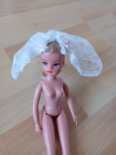 Vintage sindy white lace - sindy,