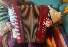 hohner student ii accordion