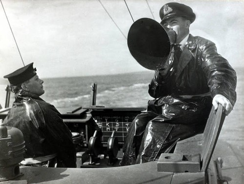 The commanding officer - , a