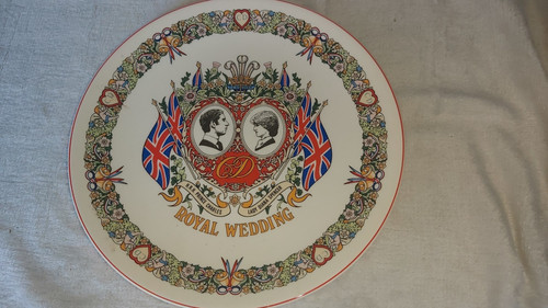 Wedgwood commemorative plate - wedgwood,