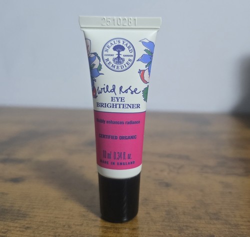 Wild rose eye - brightening, from