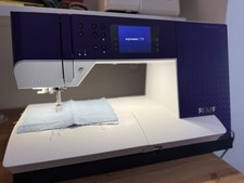 Pfaff Expression 710 Sewing Machine Including Accessories & Hard Cover