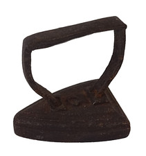 Cast Iron Flat Iron & Handle Dollhouse Furniture Paperweight Book End 7cm Org
