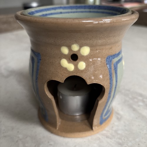 Aysgarth pottery oil candle - aysgarth,