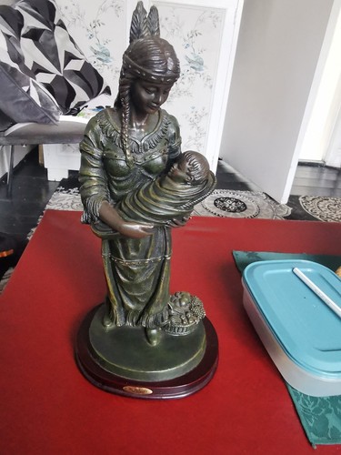 Black resin figurine indian - resin, of
