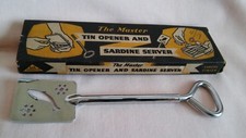 VINTAGE BOXED RARE RETRO 1950,s MASTER TIN OPENER AND SARDINE SERVER MADE BY L&L