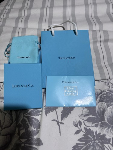 Tiffany packaging gift - co,