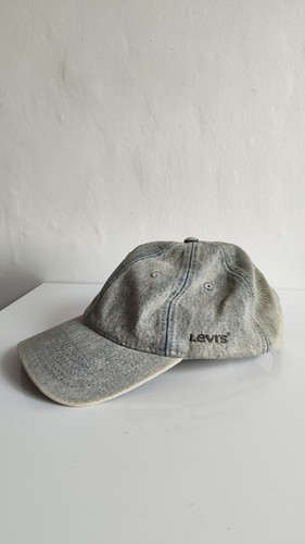 Levis denim hat - aged,