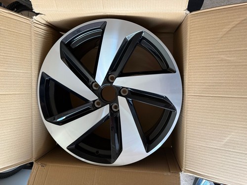 Volkswagen polo alloy - polo,
