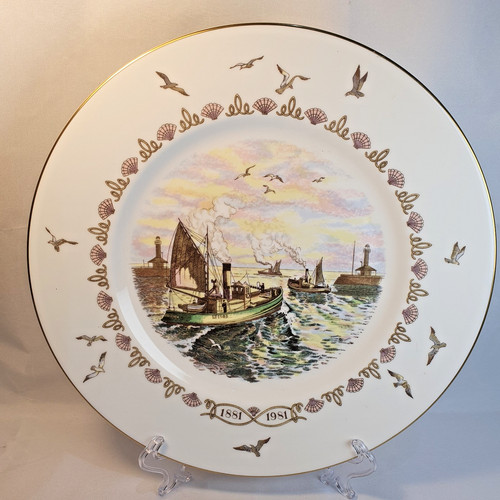 Fine bone china - bone, plate